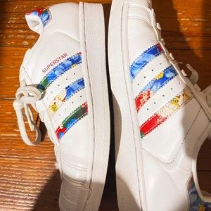 Women’s Adidas Superstar